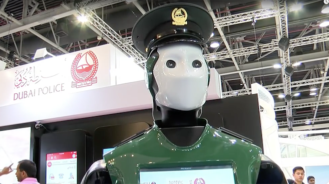 robot policia Dubai