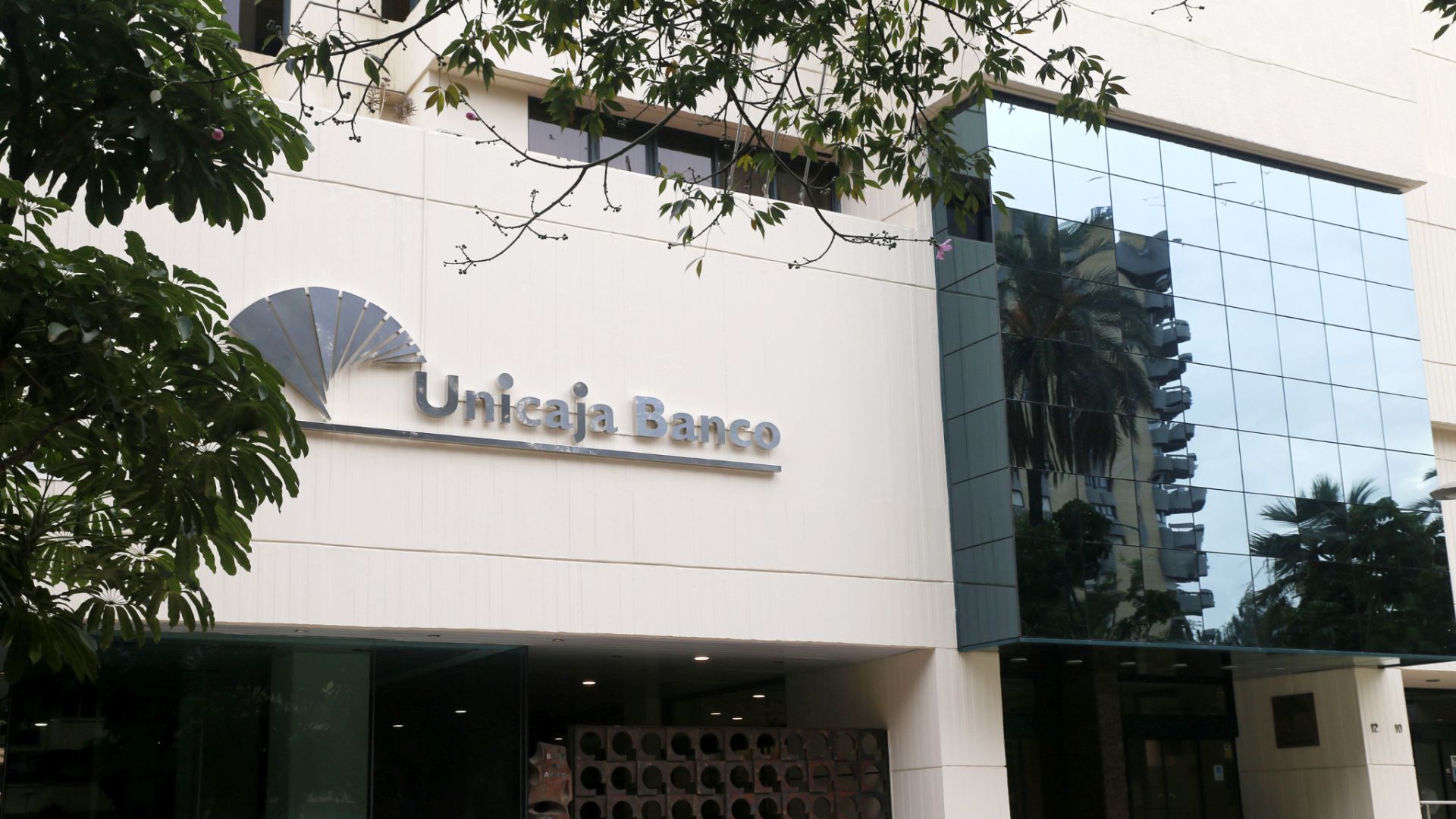 Unicaja Banco confía su transformación digital a Kyndryl.